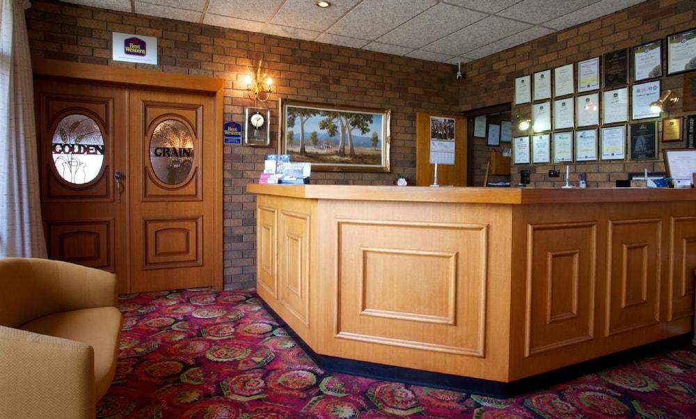 هورشام Golden Grain Motor Inn المظهر الخارجي الصورة