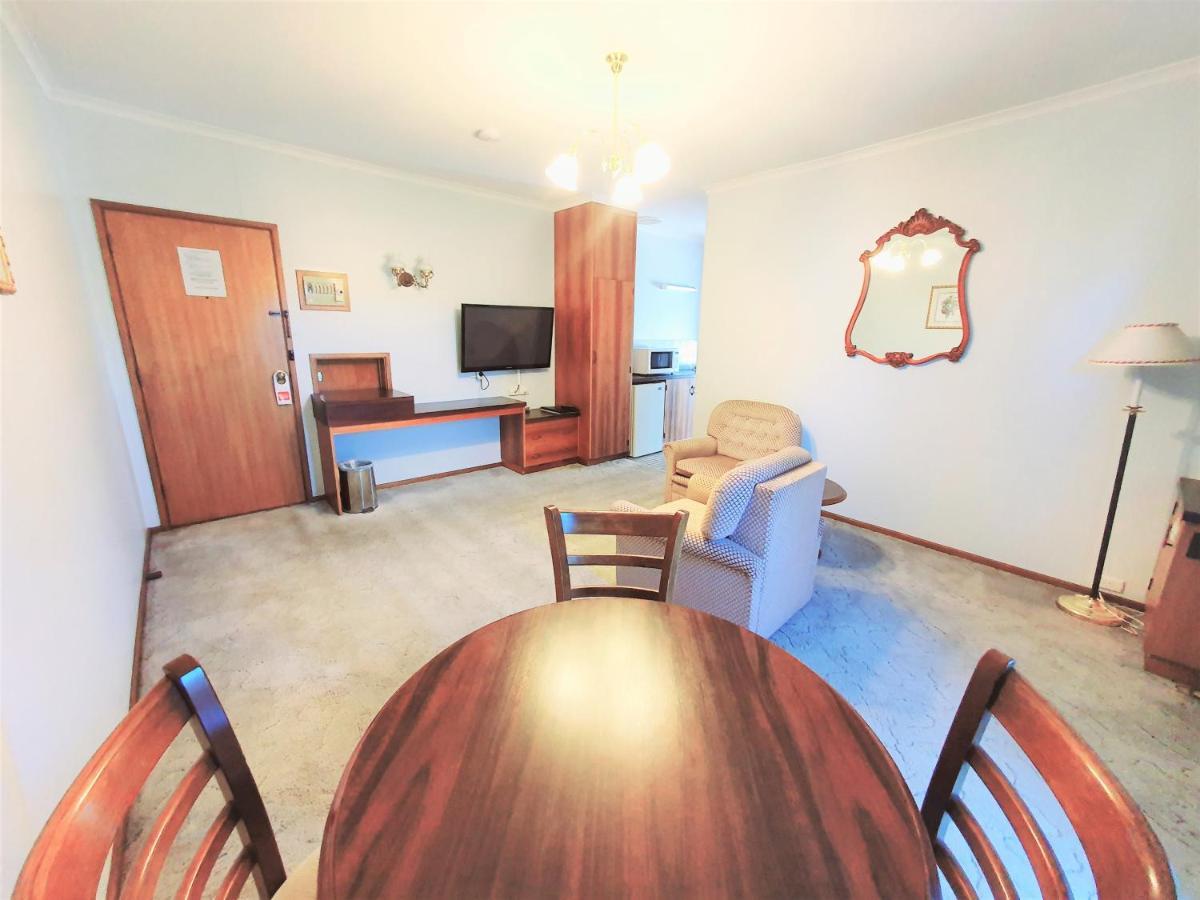 هورشام Golden Grain Motor Inn المظهر الخارجي الصورة