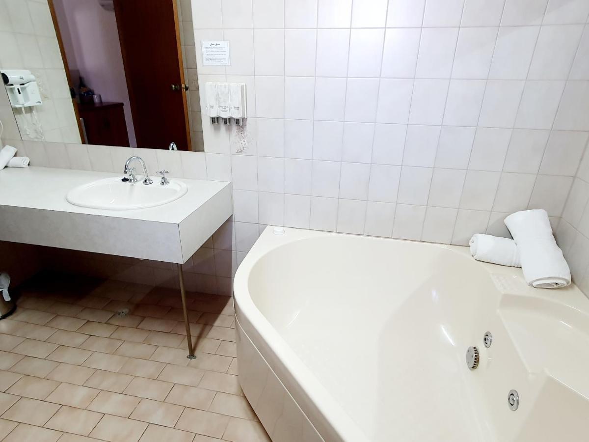 هورشام Golden Grain Motor Inn المظهر الخارجي الصورة