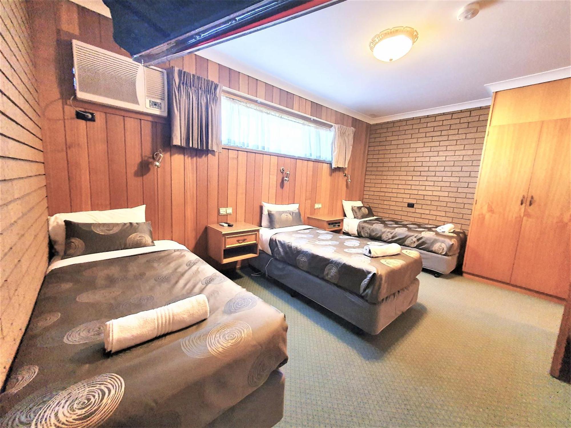 هورشام Golden Grain Motor Inn الغرفة الصورة