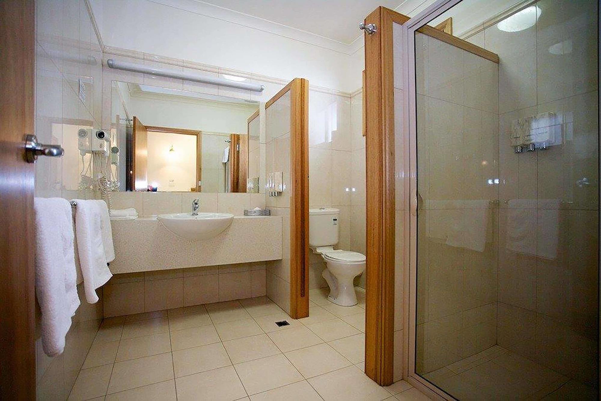 هورشام Golden Grain Motor Inn المظهر الخارجي الصورة