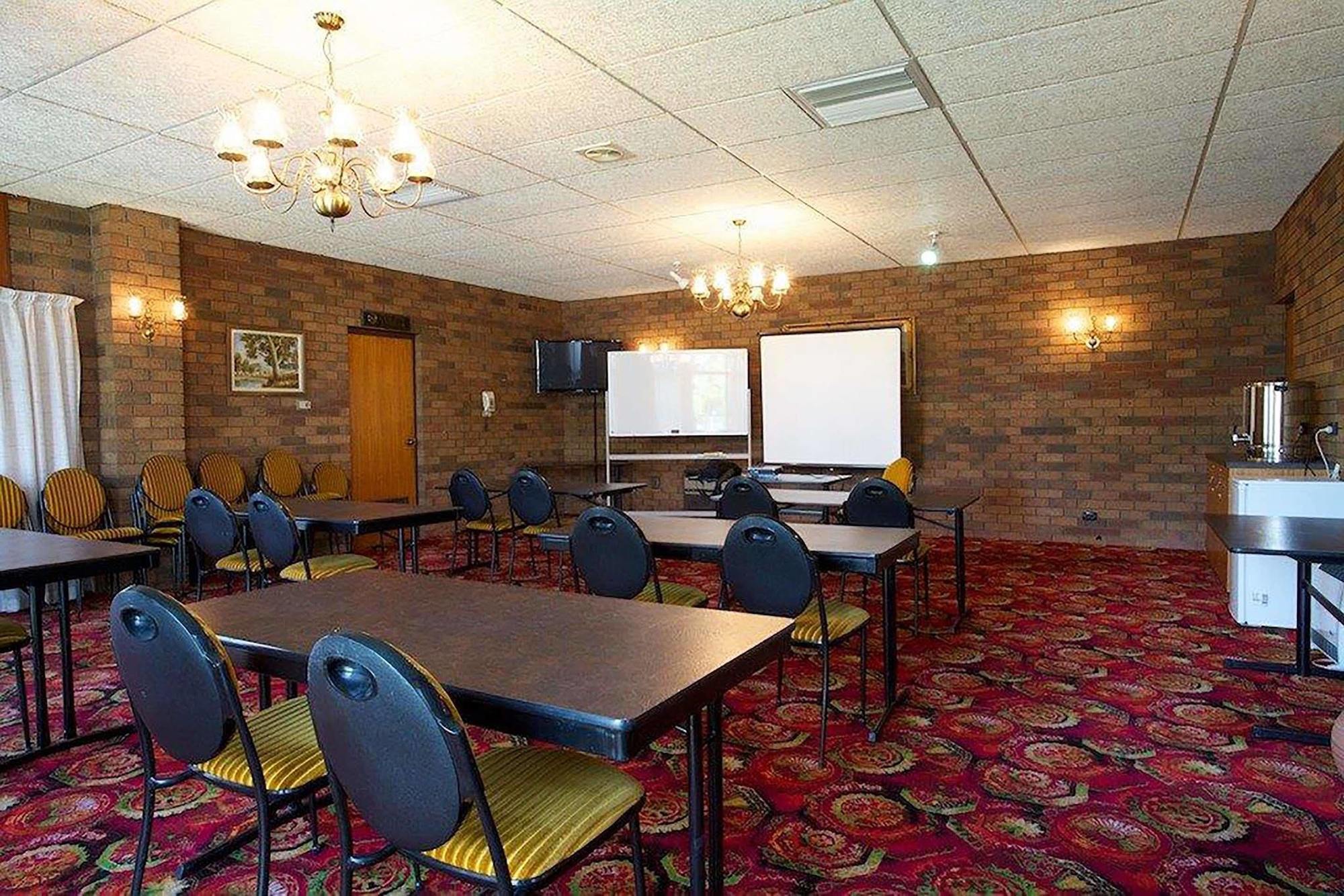 هورشام Golden Grain Motor Inn المظهر الخارجي الصورة